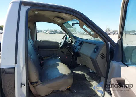 2008 Ford F-250 Xl из США, поврежденный, VIN 1FTNF20578ED77144